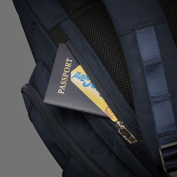 5 hidden back pocket